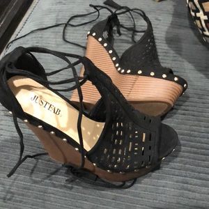 Size 8 Lace Up Wedges